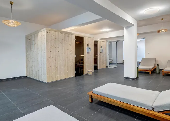 Apartment C8 Mit Balkon&nutzung Der Wellness-&aktivbereiche Im Pine Hill Zirchow